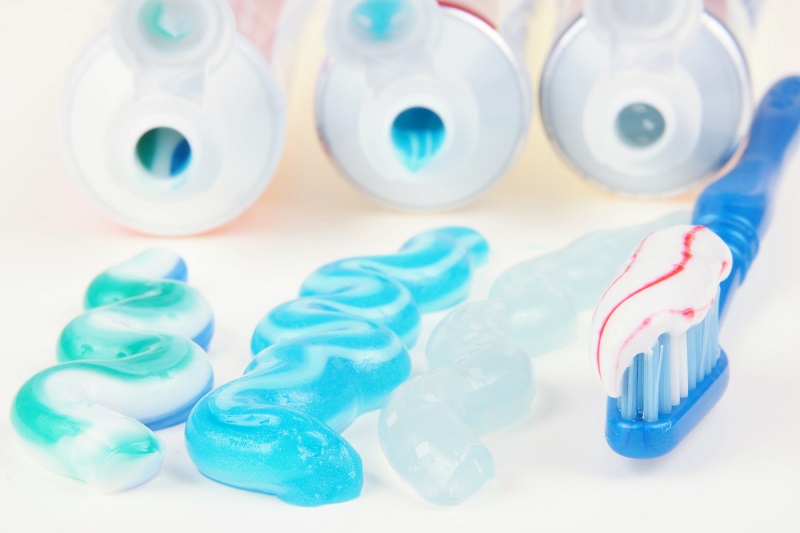 Jakiej pasty do zębów używać podczas leczenia ortodontycznego?
